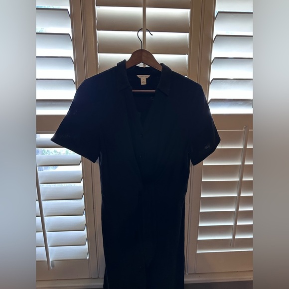 Women’s Caslon Black Maxi Shirt Dress, size Medium. - Picture 5 of 8